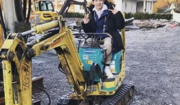 大v娱乐圈爆料挖掘机,大V爆料挖掘机背后的惊人真相